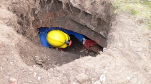 Accessing the tunnel in 2007 with the help of the Kent Underground Research Group